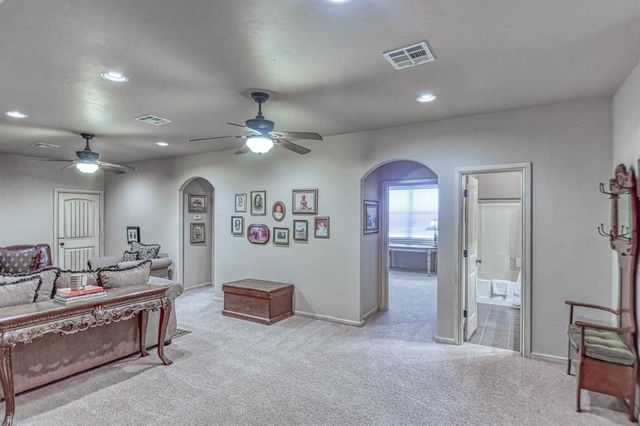 2293 Cottage Lane, Blanchard, OK 73010