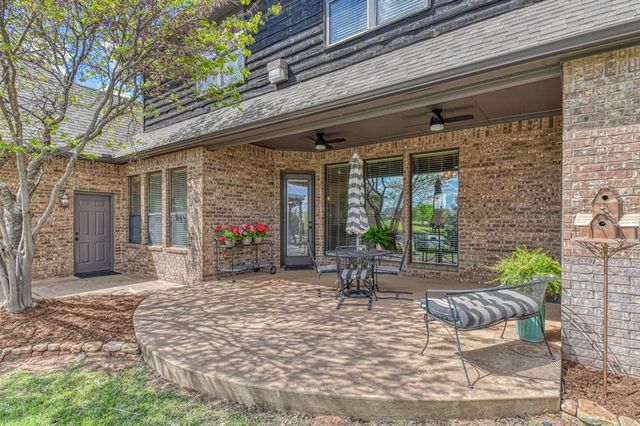 2293 Cottage Lane, Blanchard, OK 73010