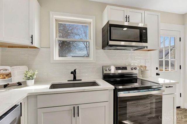 6813 Merwin Avenue, Cincinnati, OH 45227