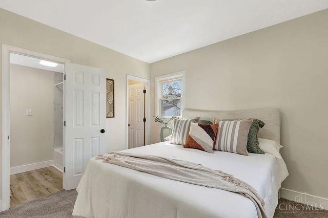 6813 Merwin Avenue, Cincinnati, OH 45227