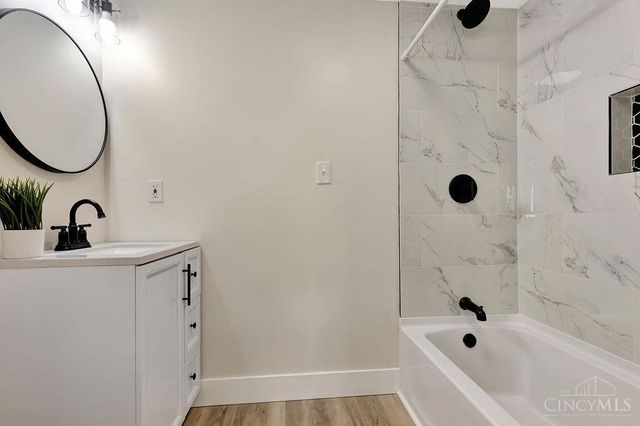 6813 Merwin Avenue, Cincinnati, OH 45227