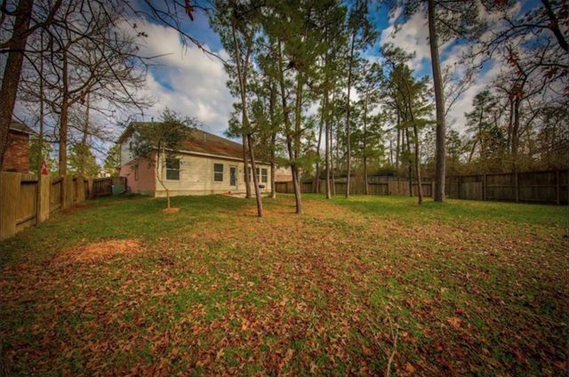 18 Milepost Court, The Woodlands, TX 77382