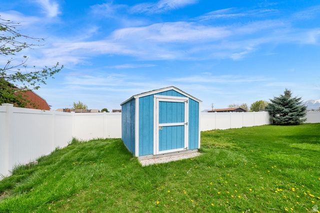 5061 S 3500 W, Roy, UT 84067