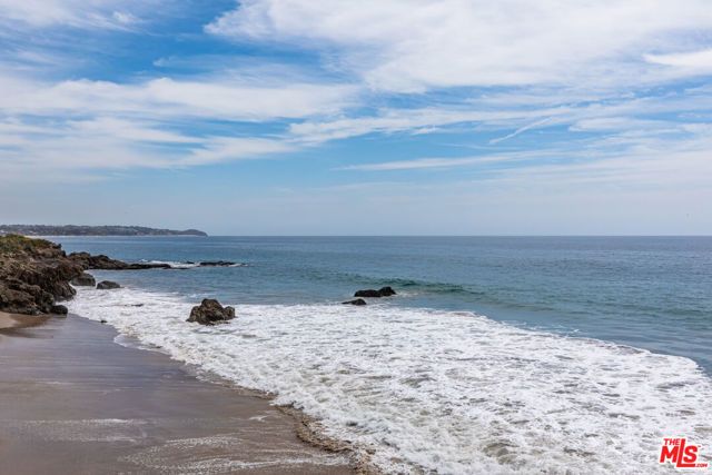 31636 Sea Level Drive, Malibu, CA 90265