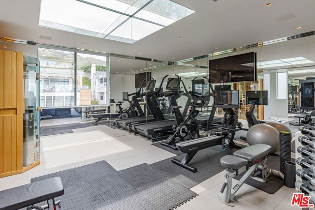 31636 Sea Level Drive, Malibu, CA 90265