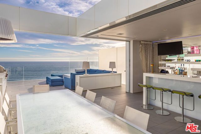 31636 Sea Level Drive, Malibu, CA 90265