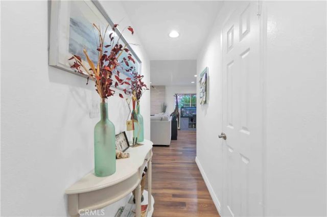 4771 Excelente Drive, Woodland Hills, CA 91364