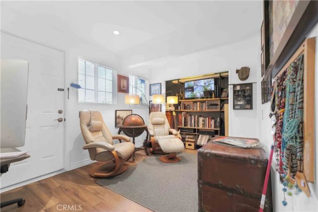 4771 Excelente Drive, Woodland Hills, CA 91364