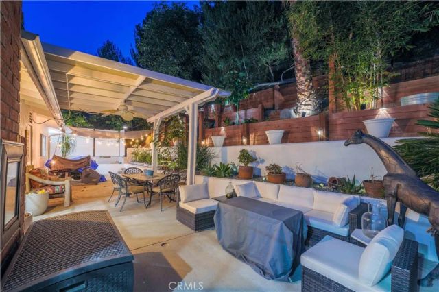 4771 Excelente Drive, Woodland Hills, CA 91364