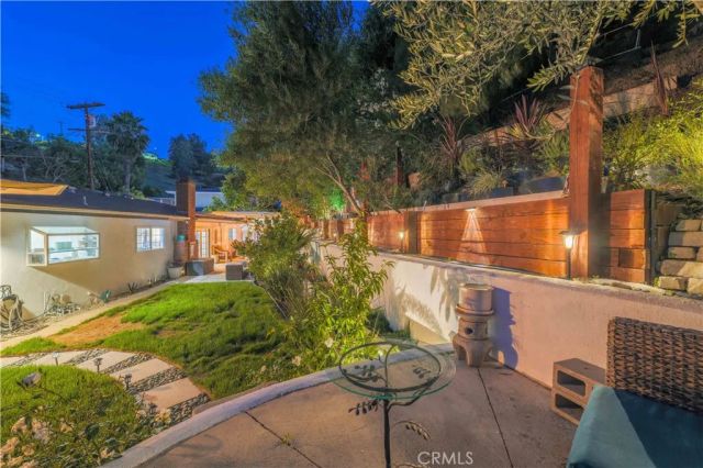 4771 Excelente Drive, Woodland Hills, CA 91364