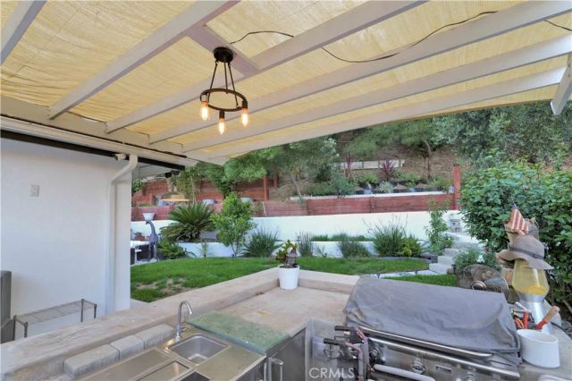 4771 Excelente Drive, Woodland Hills, CA 91364