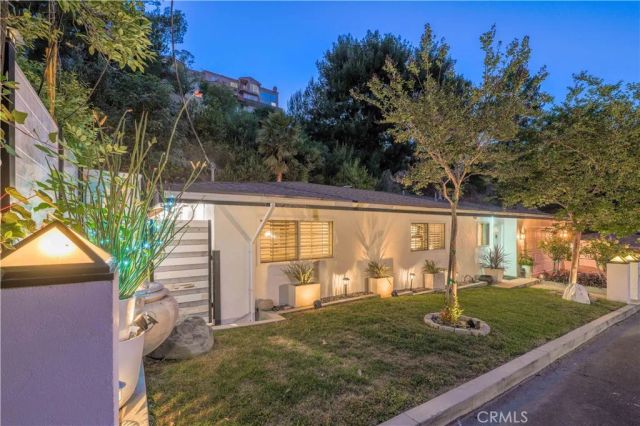 4771 Excelente Drive, Woodland Hills, CA 91364