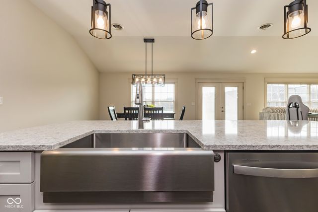 5513 W Sawgrass Way, Muncie, IN 47304