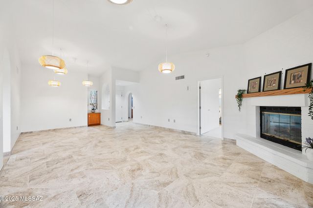 14350 N Rusty Gate Trail, Oro Valley, AZ 85755