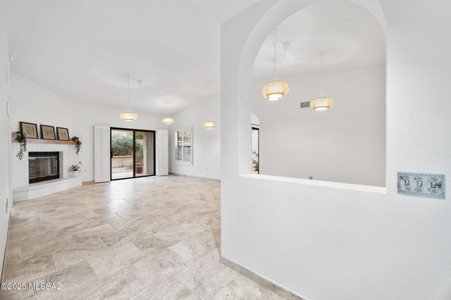 14350 N Rusty Gate Trail, Oro Valley, AZ 85755