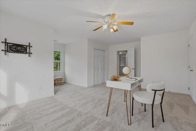 101 Streamview Drive, Cary, NC 27519