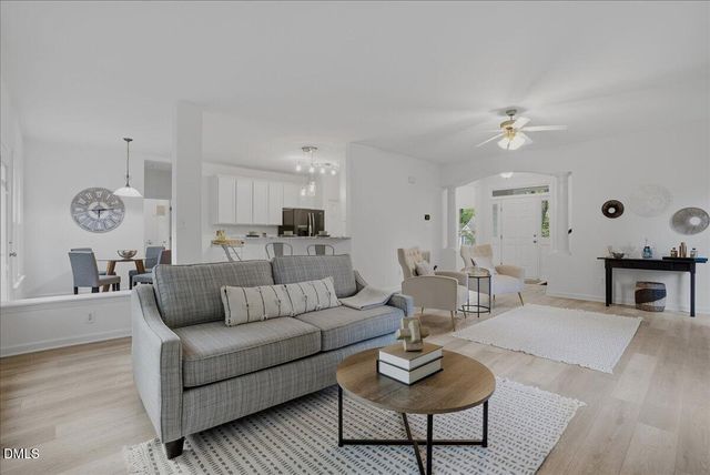 101 Streamview Drive, Cary, NC 27519