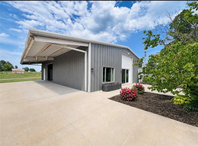 558 & 562 Rheas Mill Road, Farmington, AR 72730