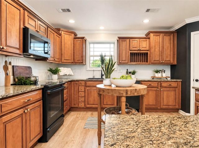 558 & 562 Rheas Mill Road, Farmington, AR 72730
