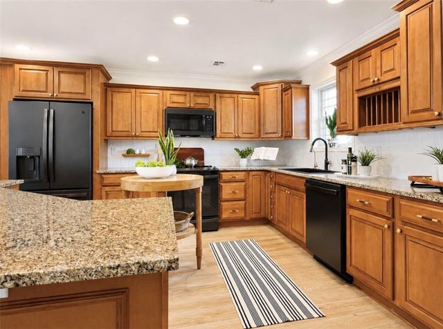 558 & 562 Rheas Mill Road, Farmington, AR 72730