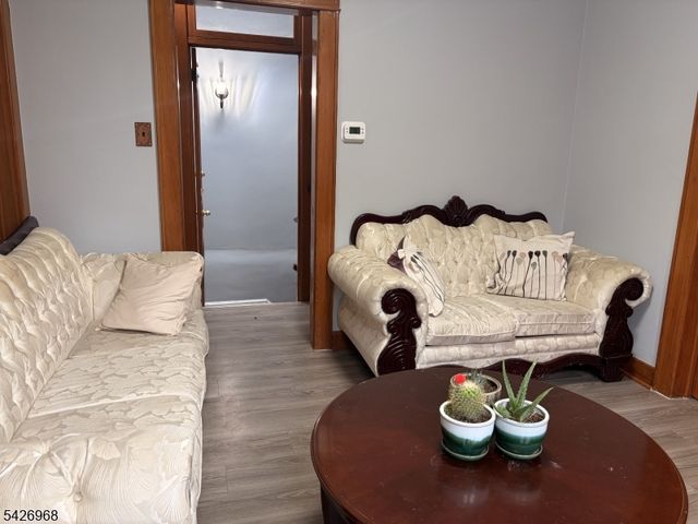 390 Delano Pl, Fairview Boro, NJ 07022