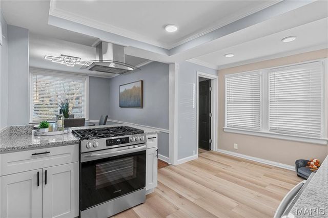 6700 Julian Avenue, University City, MO 63130