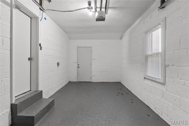 6700 Julian Avenue, University City, MO 63130