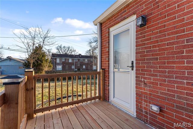 6700 Julian Avenue, University City, MO 63130