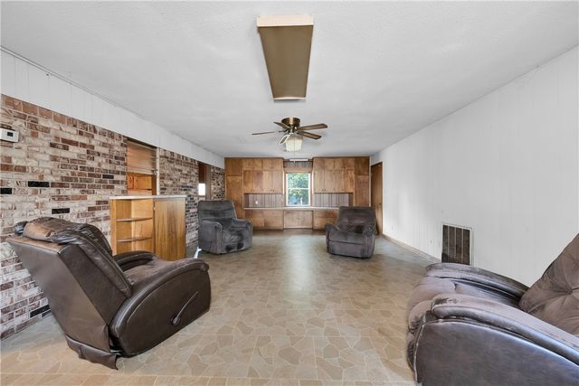 16712 S Highway 71, Winslow, AR 72959