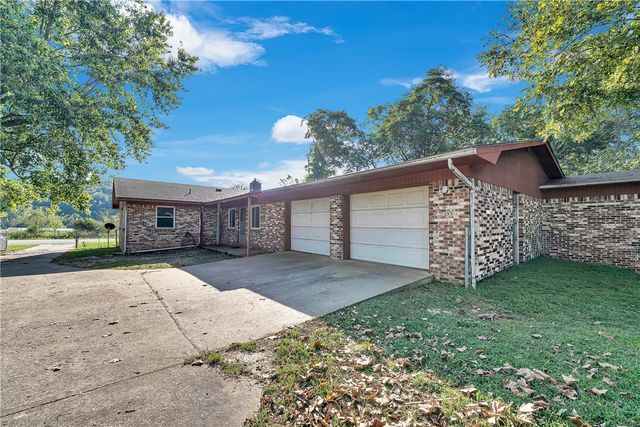 16712 S Highway 71, Winslow, AR 72959