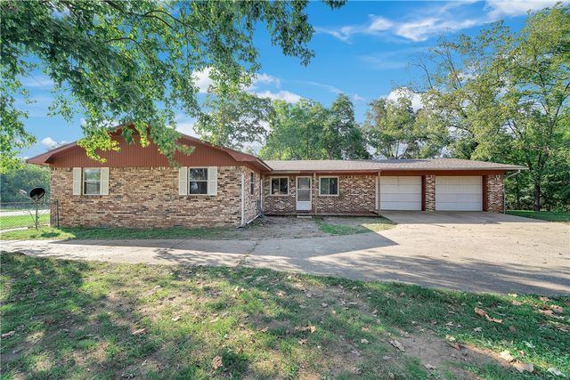 16712 S Highway 71, Winslow, AR 72959