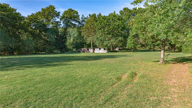 16712 S Highway 71, Winslow, AR 72959