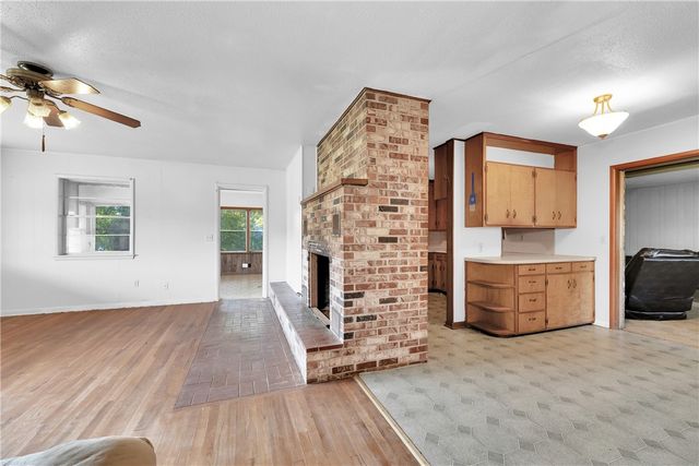 16712 S Highway 71, Winslow, AR 72959