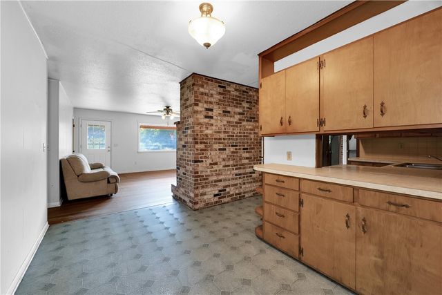 16712 S Highway 71, Winslow, AR 72959