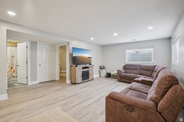 6057 W MINERS MESA DR, West Jordan, UT 84081