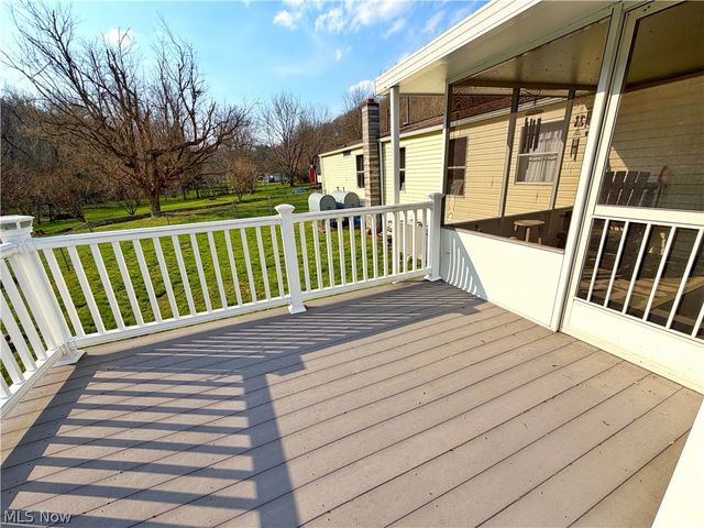 54290 Pipe Creek Road, Jacobsburg, OH 43933