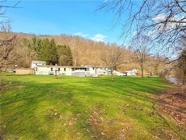54290 Pipe Creek Road, Jacobsburg, OH 43933