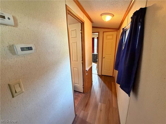 54290 Pipe Creek Road, Jacobsburg, OH 43933