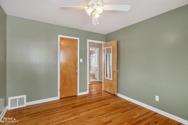 23065 Englehardt Street, Saint Clair Shores, MI 48080