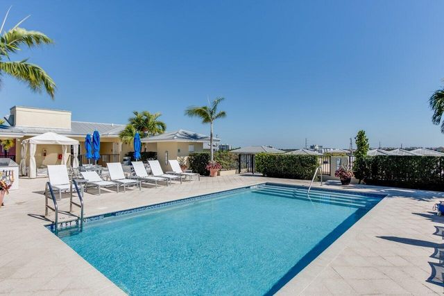 235 NE 1st Street 504, Delray Beach, FL 33444