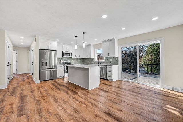 227 Hunters Trail TRL, Troutville, VA 24175