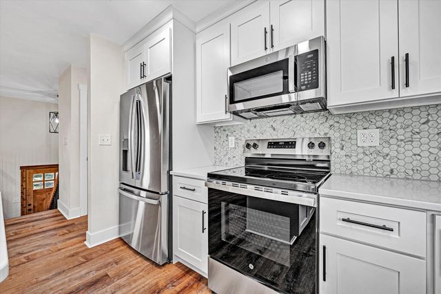 227 Hunters Trail TRL, Troutville, VA 24175