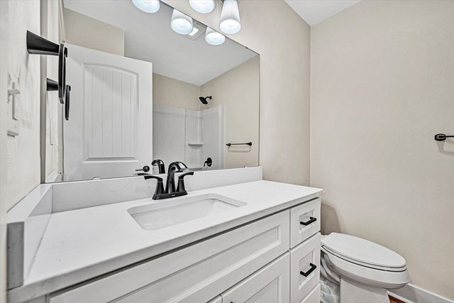 227 Hunters Trail TRL, Troutville, VA 24175