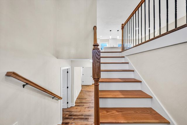 227 Hunters Trail TRL, Troutville, VA 24175