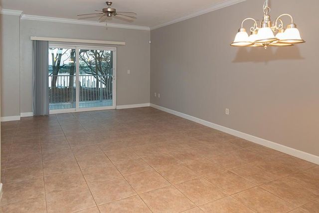 113 SE Brooks Street 204, Fort Walton Beach, FL 32548