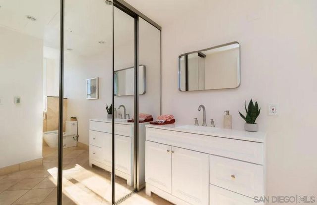 702 Ash st 1103, San Diego, CA 92101