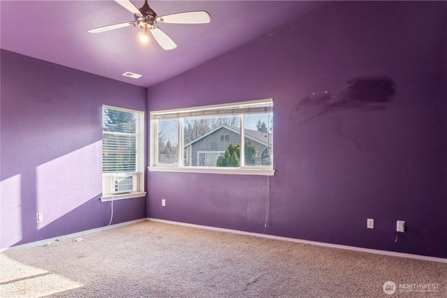 9016 176th Street Ct E, Puyallup, WA 98375