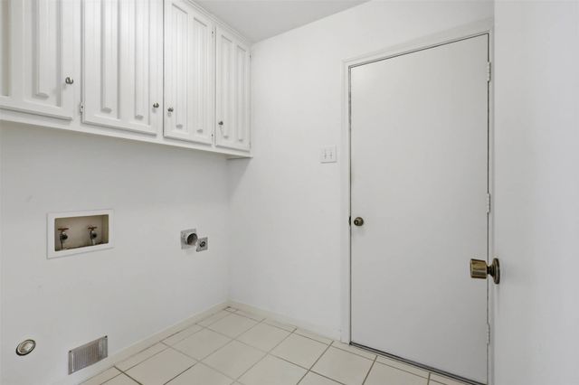 16902 Davenport Court, Dallas, TX 75248