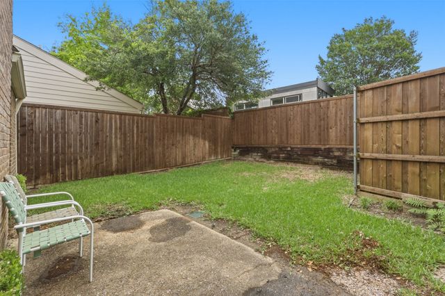 16902 Davenport Court, Dallas, TX 75248