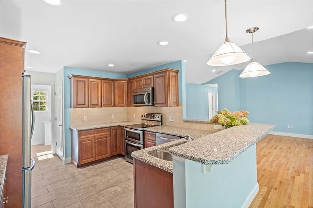 15 Josephine Drive, Charlestown, RI 02813